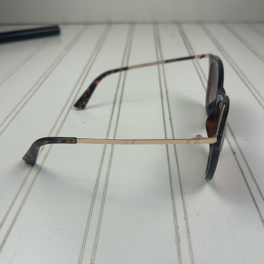 Lucky Brand Tortoise Shell Rectangular Brown Lens… - image 6